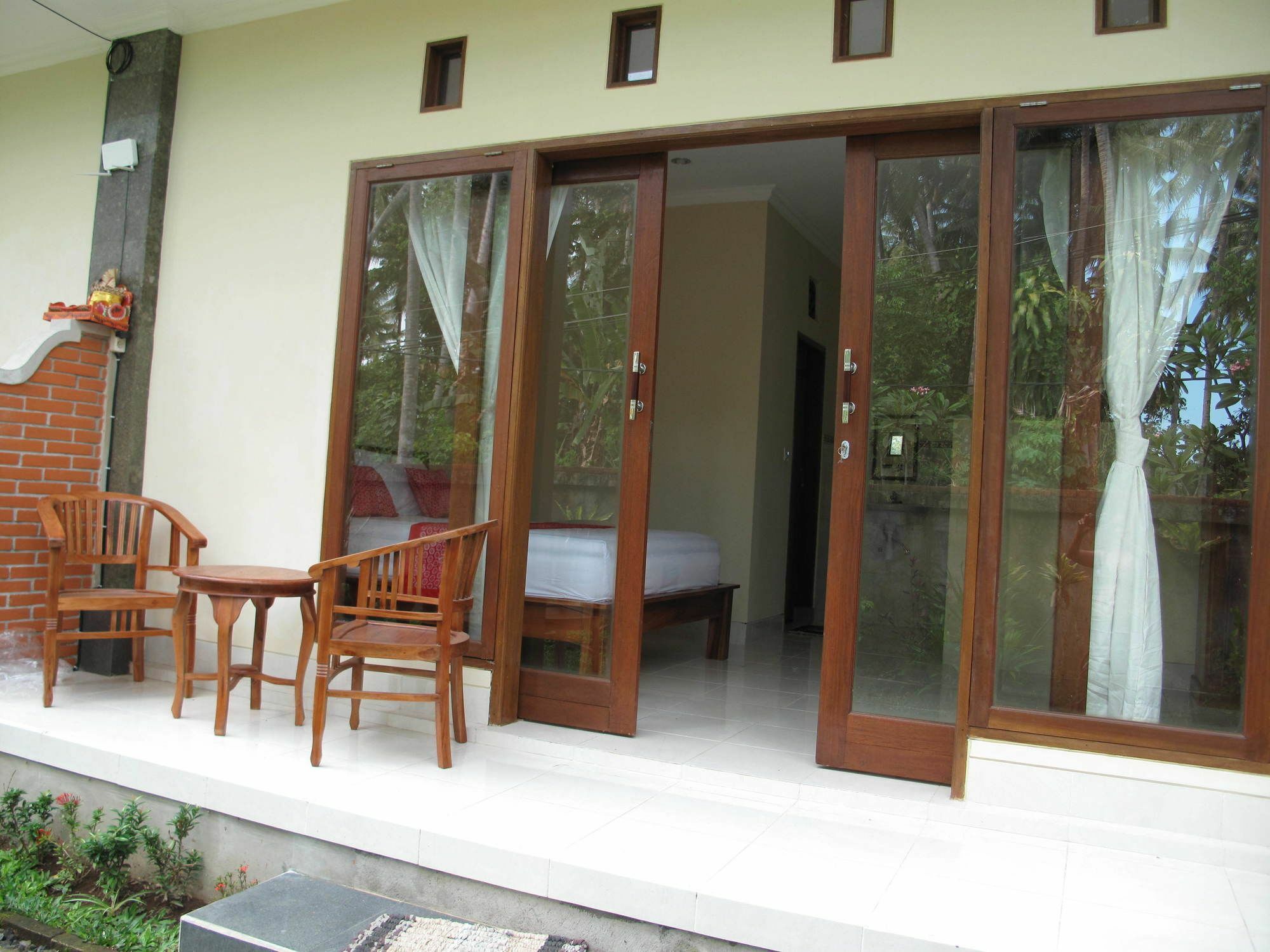 Sunrise Coconut House Hotel Ubud  Exterior photo